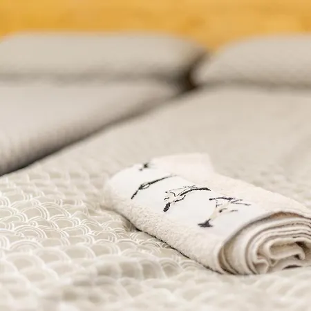 Hiska Pod Hrastom, G110 Podcetrtek, Aqualuna, Olimia Apartman *