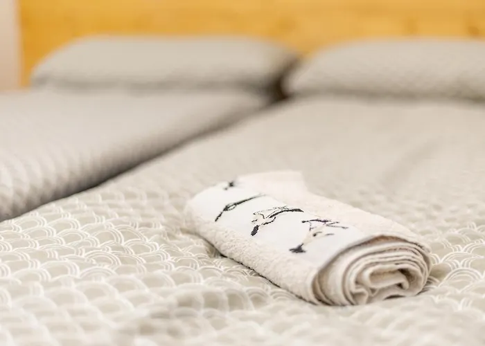 Hiska Pod Hrastom, G110 Podcetrtek, Aqualuna, Olimia דירה *